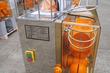 90W Automatic Commercial Orange Juicer Machine 4 Glasses - 7 Glasses Per Minutes